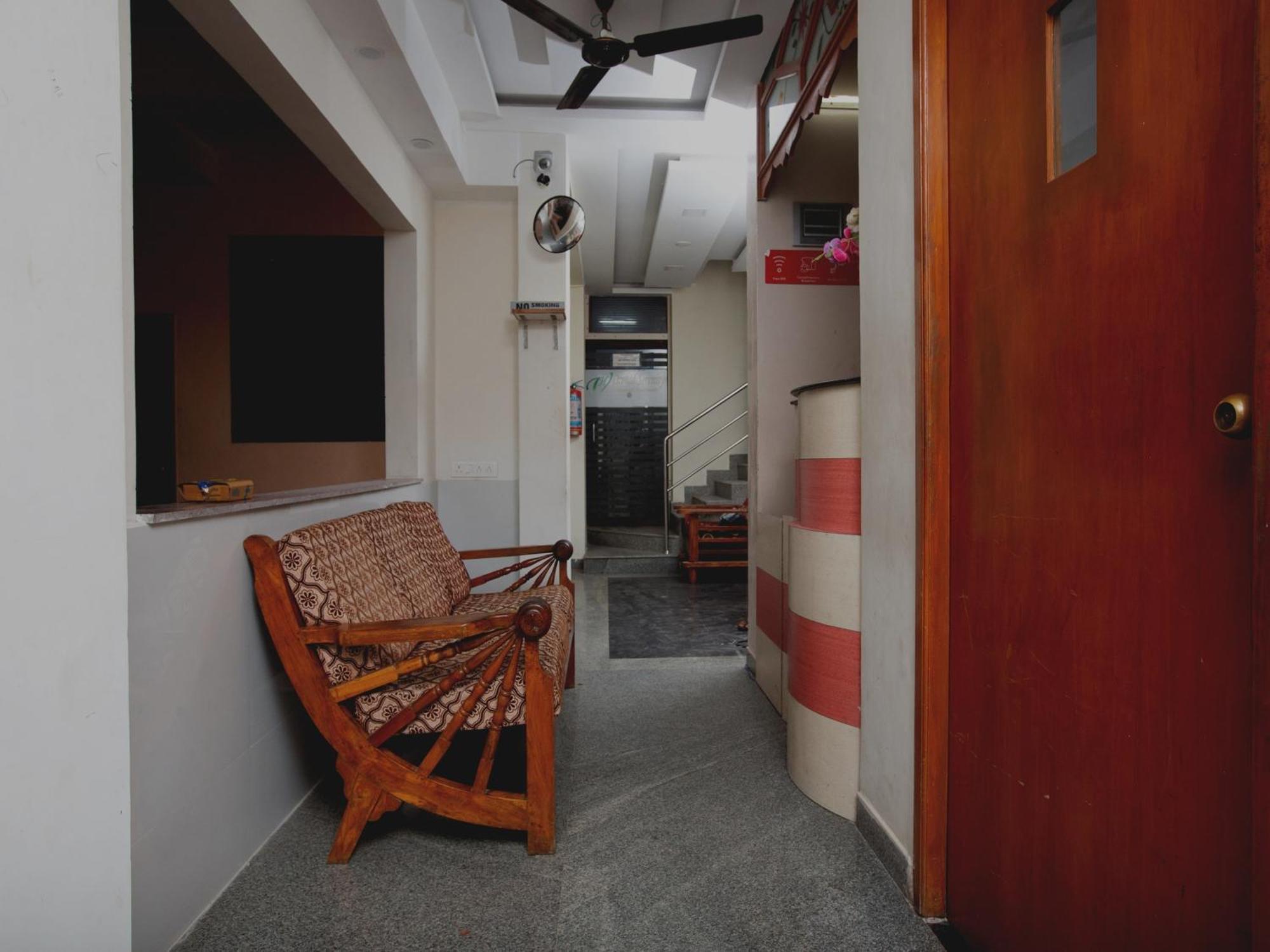 Collection O Value Home Service Near Guindy National Park เชนไน ภายนอก รูปภาพ